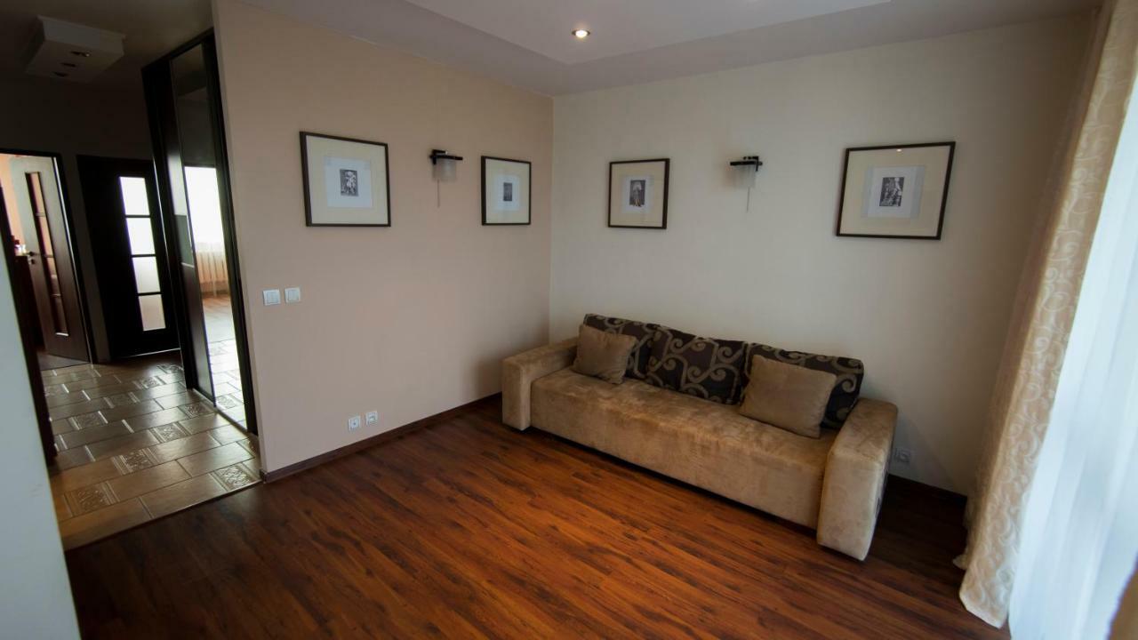 Mieszkanie Na 10 Pietrze Apartamento Cieszyn  Exterior foto