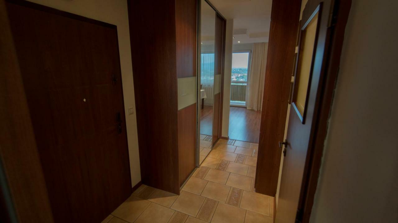 Mieszkanie Na 10 Pietrze Apartamento Cieszyn  Exterior foto